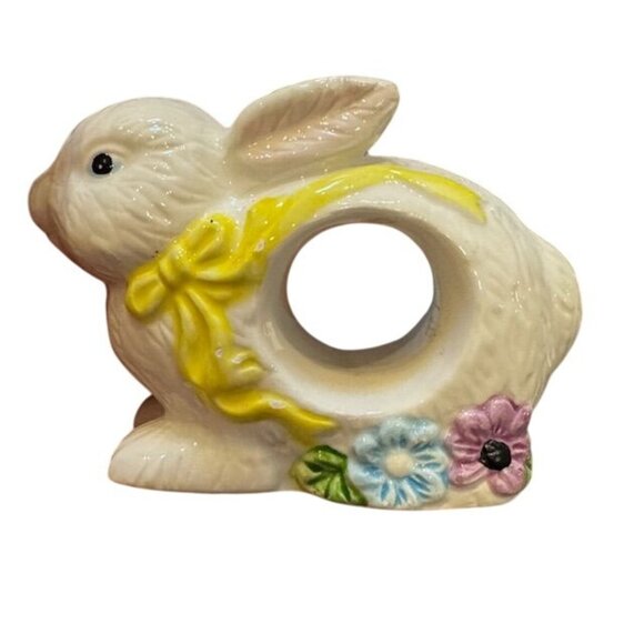 Set Of 4 Ceramic Bunny Napkin Rings With Pastel Bow Accents & Floral Details Spr - Picture 5 of 7